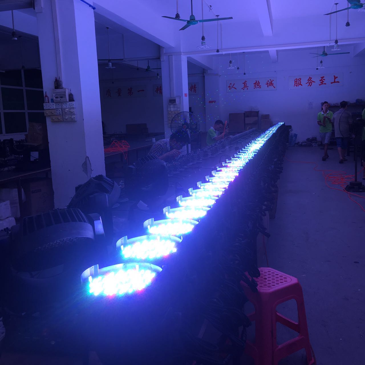 How can check LED ParLight Broke