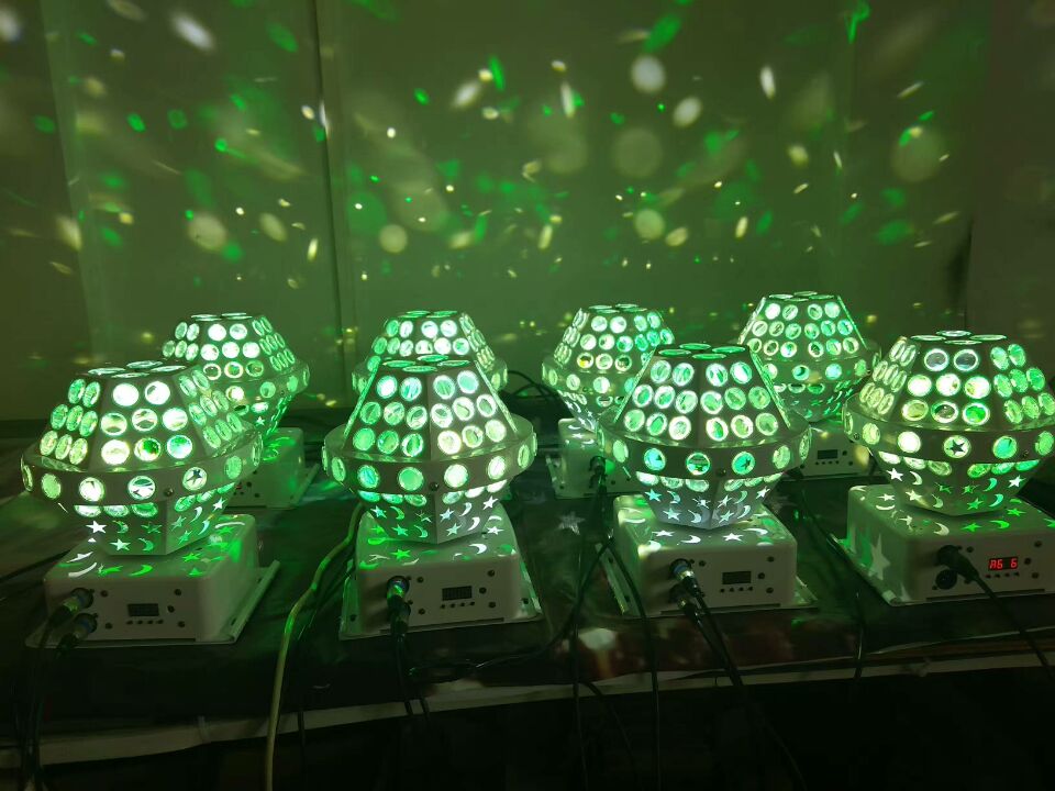 如何設(shè)計(jì)酒吧燈光？效果圖