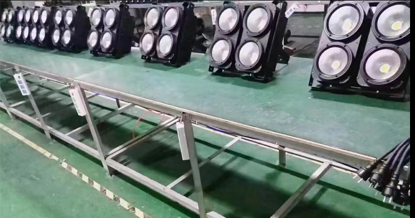 舞臺燈光 LED 四眼觀眾燈COB面光燈適用于哪些場所？效果圖